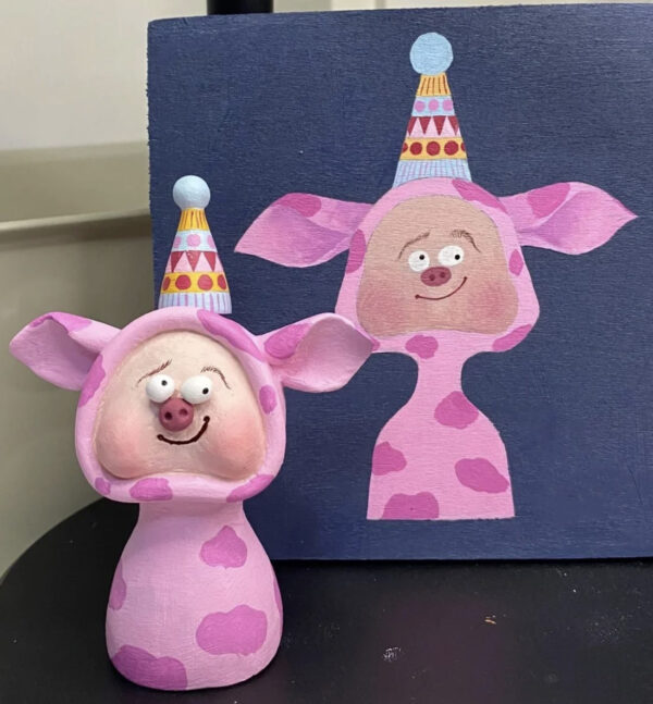 Big Ear Pig Jewelry Rack