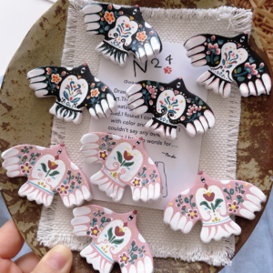 brooch